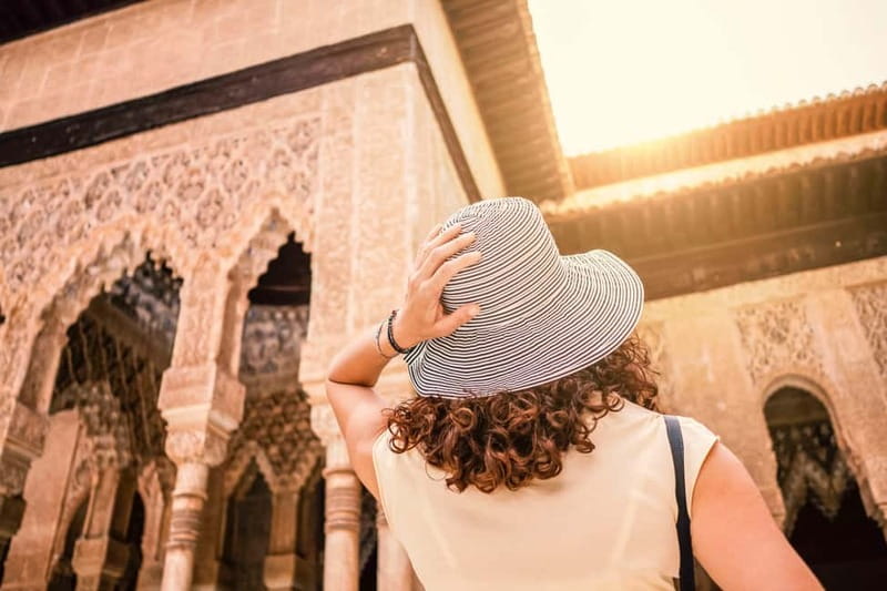 Granada: Alhambra & Gardens Tour w/Nasrid Palaces Option - Why the Alhambra Works Best With a Guide