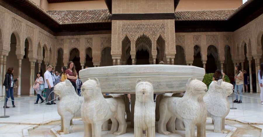Granada: Alhambra Guided Tour with Nasrid Palaces - Why this Alhambra tour works