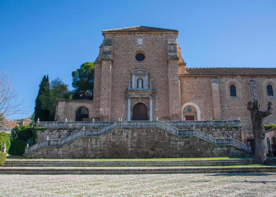 Granada: Cathedral, Royal Chapel & 5 Monuments Combo Ticket - Key points at a glance