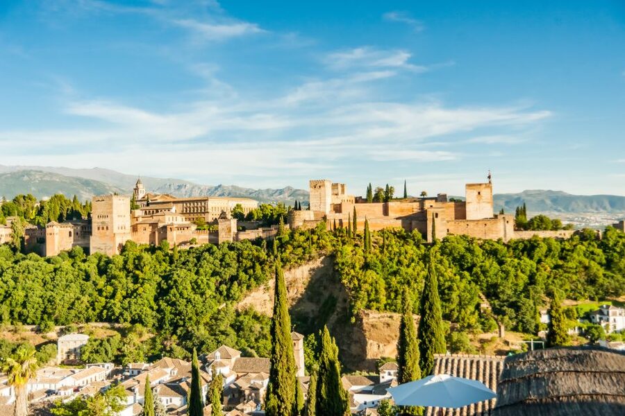Granada City Train 1 or 2-Day Hop-On Hop-Off Ticket - Carmen de los Mártires and the return toward the Alhambra
