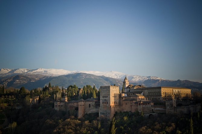 Granada Day Trip with Alhambra and Albaicin Tour from Seville - The ticket issue you must take seriously