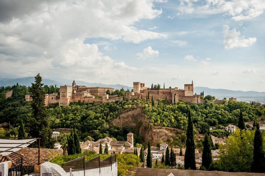 Granada: E-Bike Tour and Fast-Track Alhambra Ticket - Should you book it?