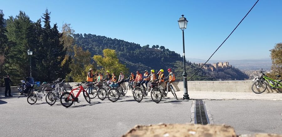 Granada: E-Bike Tour and Fast-Track Alhambra Ticket - Practical advice before you book