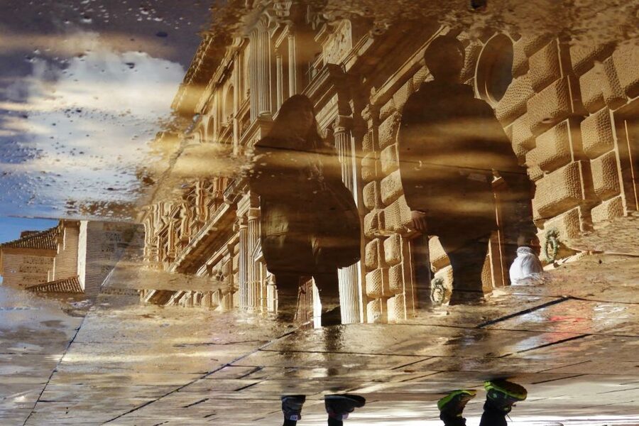 Granada: Fast-Track Alhambra & Nasrid Palaces Guided Tour - Is $82 a fair price?