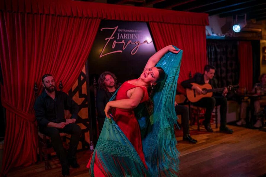 Granada: Flamenco Show in Albaycin - Jardines de Zoraya - Who will enjoy this most?
