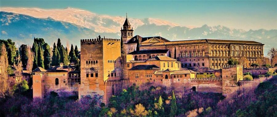 Granada: Full Alhambra Premium Guided Tour with Tickets - Why a guide helps at the Alhambra