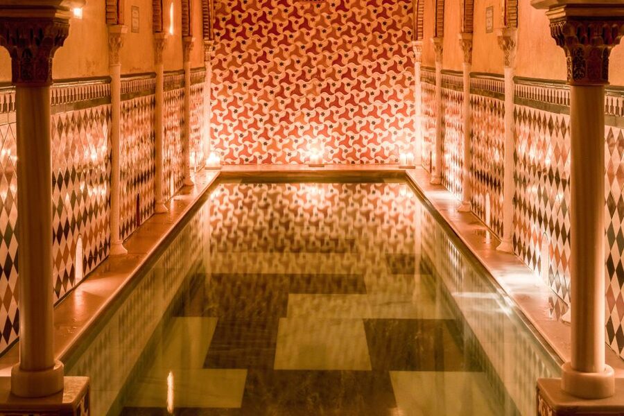 Granada: Hammam Al Ándalus with Massage - How to plan your visit well