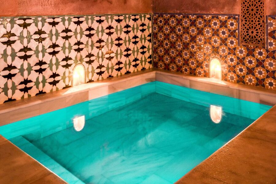 Granada: Hammam Al Ándalus with Massage - What the massage adds