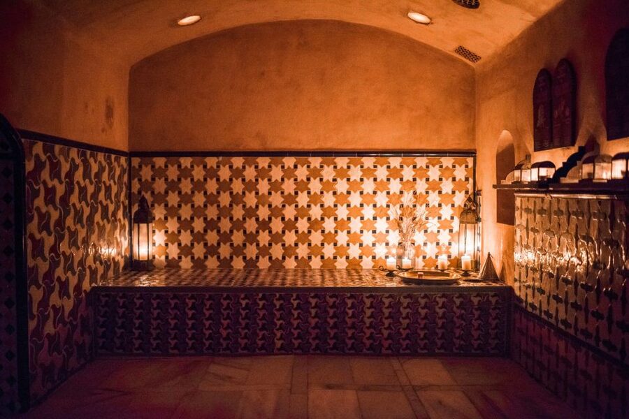 Granada: Hammam Al Ándalus with Massage - The location near Granada’s Alhambra