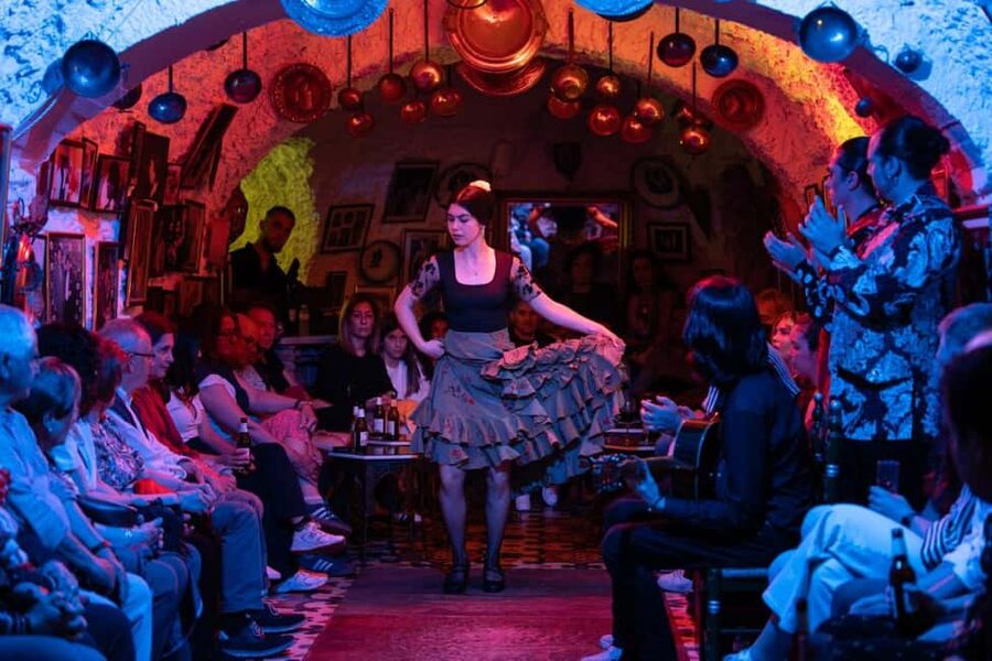 Granada: Los Amayas Cave Traditional Flamenco Show - Why a Sacromonte cave changes the flamenco show
