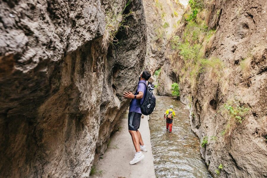 Granada: Los Cahorros de Monachil Canyon Hiking Tour - Monachil and the Start of the Trail