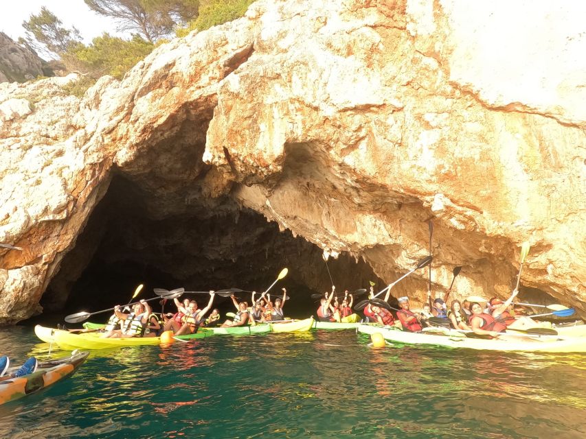 Granadella: Caló, Cova Llop Marí, and Ambolo Kayak Trip - The return paddle and the route to Ambolo