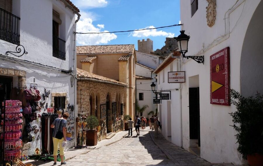 Guadalest & Algar Falls Tour - From Albir, Benidorm & Calpe - The scenic transfer through Callosa den Sarrià