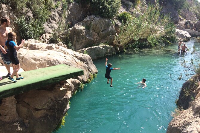 Guadalest and Algar Waterfalls Tour from Alicante or Benidorm - Font d’Algar: shaded paths and very cold water
