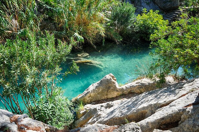 Guadalest and Algar Waterfalls Tour from Alicante or Benidorm - The guides shape the day