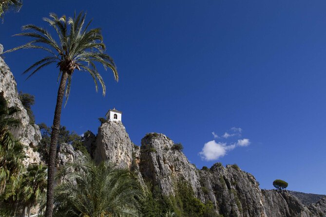 Guadalest and Algar Waterfalls Tour from Alicante or Benidorm - Guadalest: two hours among castle walls and white houses