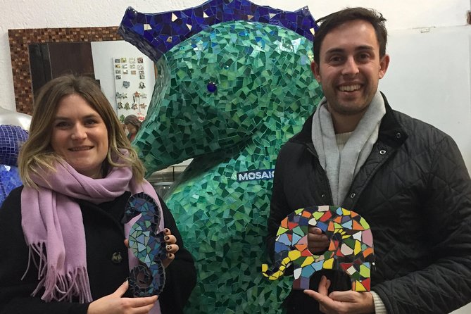Guided Gaudí Trencadís Mosaic Workshop in Barcelona 2 Hours - The Family Factor: Good for Six-Year-Olds and Adults