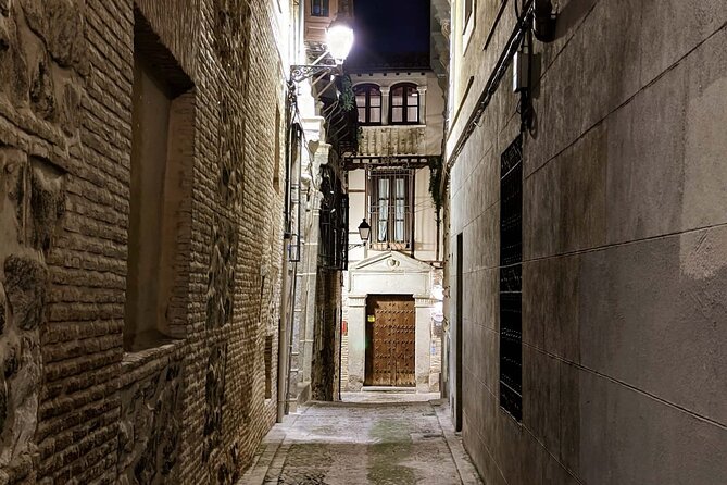 Guided Walking Tour of Immortal Toledo - Why Toledo works best after dark