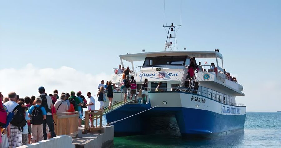 Ibiza: Figueretas Round-Trip Transfer to Formentera - Finding the Sea Experience Counter at Figueretas