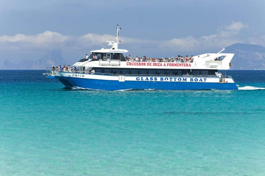 Ibiza: Figueretas Round-Trip Transfer to Formentera - Choosing the Right Return Boat