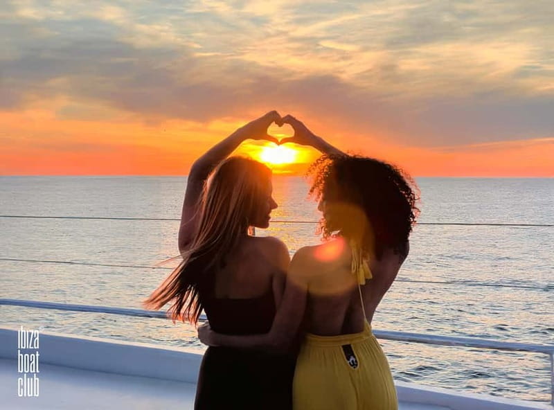 Ibiza: Formentera Cruise at Ibiza Boat Club - Why this cruise works better than a simple ferry