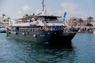 Platja d’en Bossa Round-Trip Transfer to Formentera