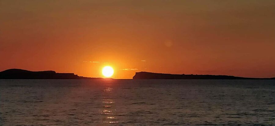 Ibiza: Snorkeling, Sunset Beach and Cave Boat Trip - The highlights at a glance