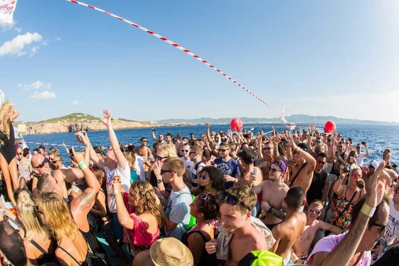 Ibiza: Sunset Boat Party Cruise with DJs with 2 Clubs - San Antonio harbour to the open water