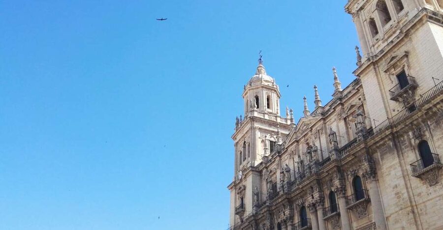 Jaén 2.5-Hour Tour: Cathedral, Arabs Baths and Old City - A 15-minute look at the Civil War refuge