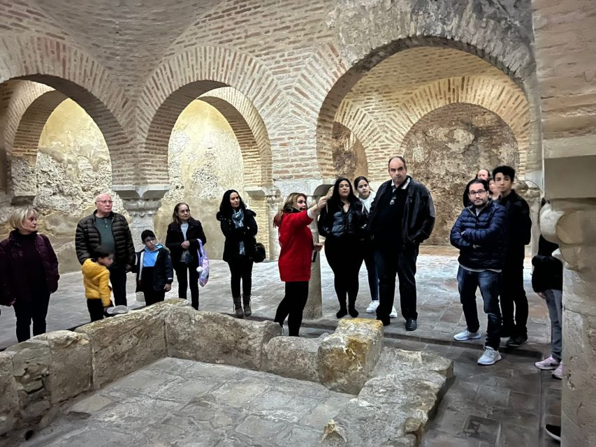 Jaén: 3-hour tour, Cathedral, Jewish Quarter and Arab Baths - Inside Jaén Cathedral, the tour’s grand opening