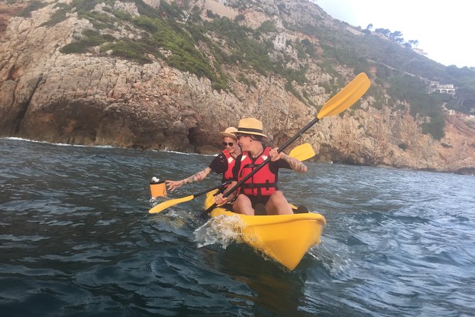Kayak and snorkel excursion to Cova Tallada - Key points at a glance