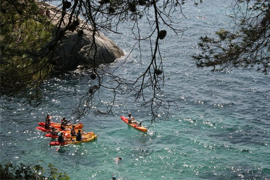 Kayak and Snorkel in Playa de Aro, Costa Brava - Who will enjoy this most?
