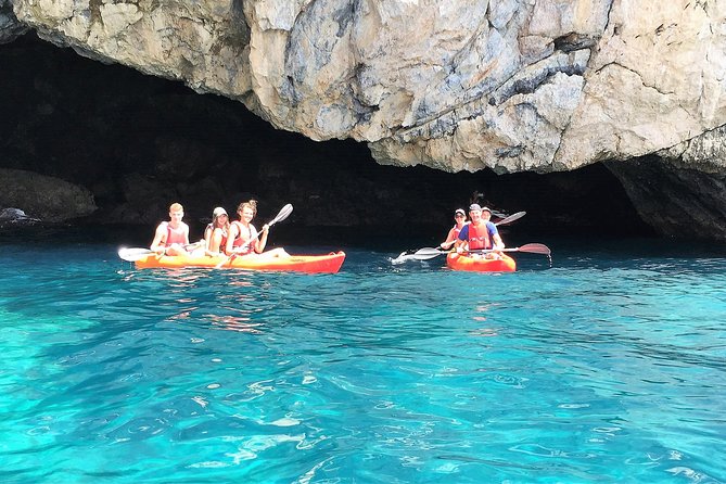 Kayak & Snorkel Tour in Cerro Gordo Natural Park, La Herradura - Following the Cerro Gordo cliffs by kayak