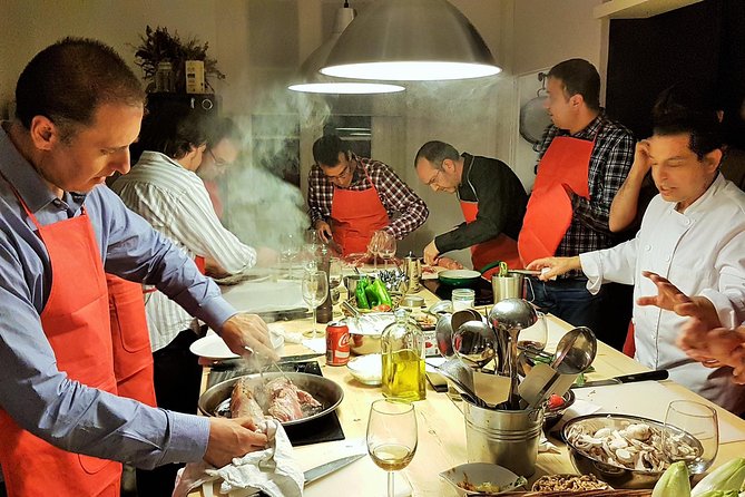 La Boqueria Market and Paella Cooking Class in Barcelona - Why this food tour works so well