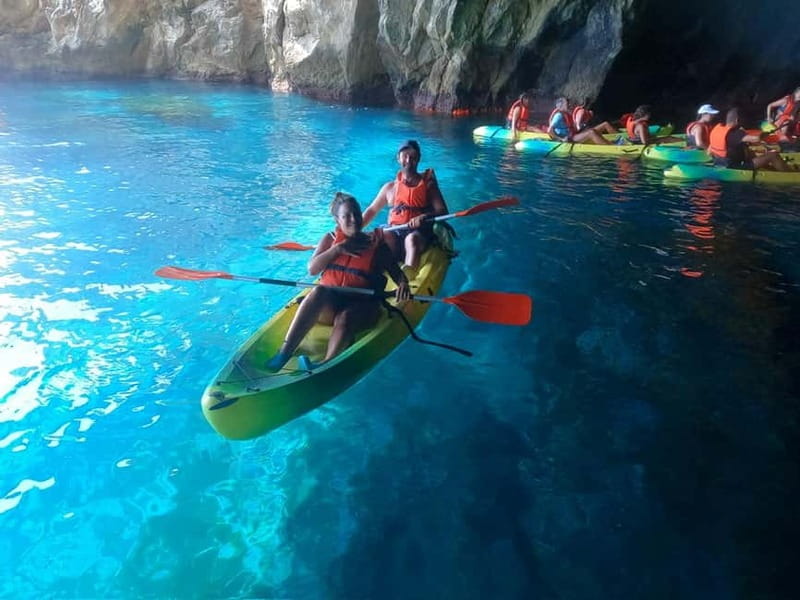 La Herradura: Kayak & Snorkel Tour to Cerro Gordo Reserve - Key points at a glance