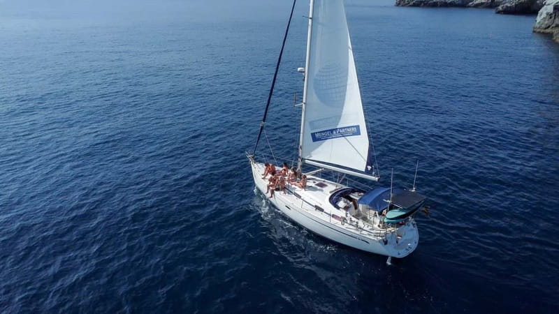 La Herradura: Sailing with a view of dolphins - Setting out from Marina del Este