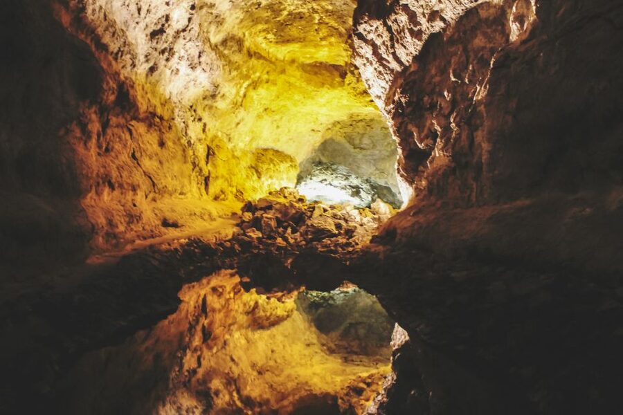 Lanzarote: Full-Day Island Highlights Tour - The Green Lagoon and the Costa de las Lavas