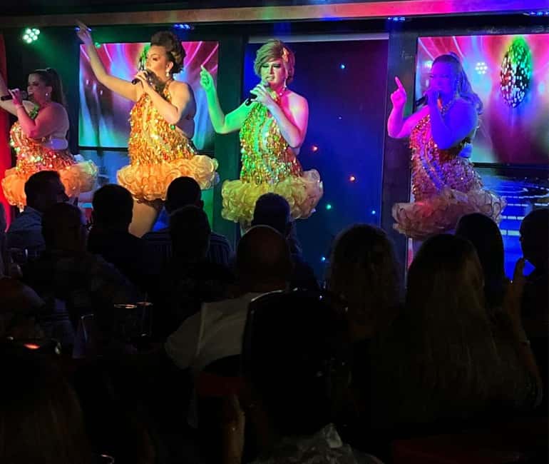 Lanzarote: MHT - Music Hall Tavern - Comedy Drag Dinner Show - Dinner first, with vegetable soup and turkey roast