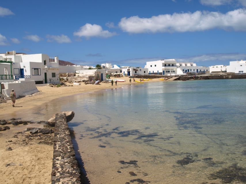 Lanzarote: Return Ferry to La Graciosa with Bus Pickup - Timing, weather, and small practical details