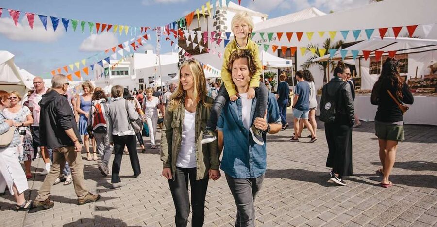 Lanzarote: Teguise Handicraft Market and La Graciosa Island - The return ferry and coach ride home