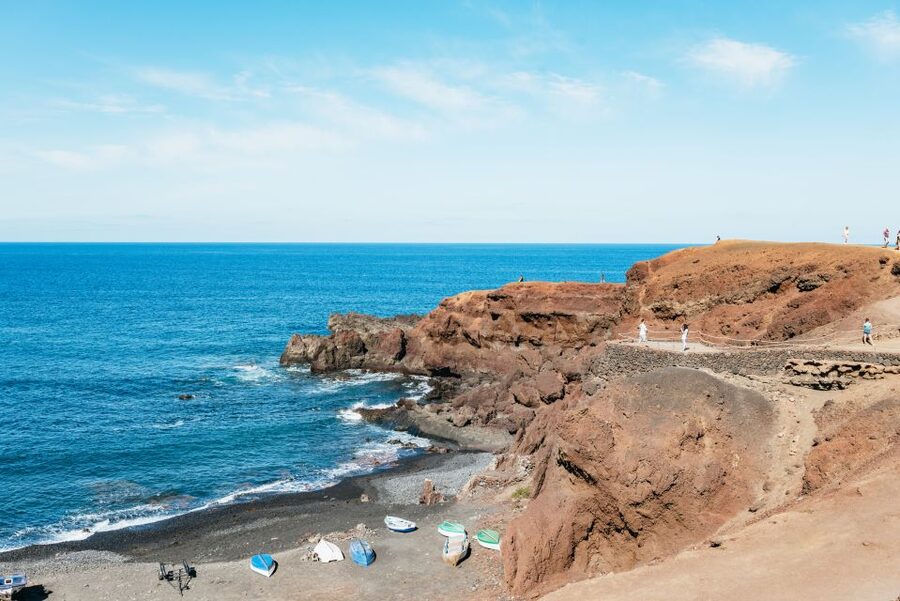 Lanzarote: Timanfaya National Park & La Geria Tour - La Geria, where vines grow in volcanic ash