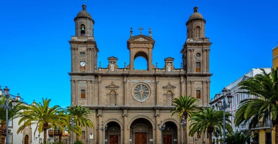 Las Palmas, Botanical Gardens and Bandama Volcano Tour - Key points at a glance