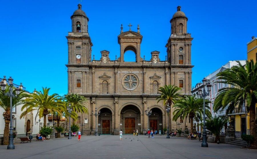 Las Palmas, Botanical Gardens and Bandama Volcano Tour - What the $37 price really gets you