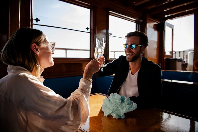 Live Music & Sunset Wooden Boat in Barcelona - Drinks and snacks: useful, but not included