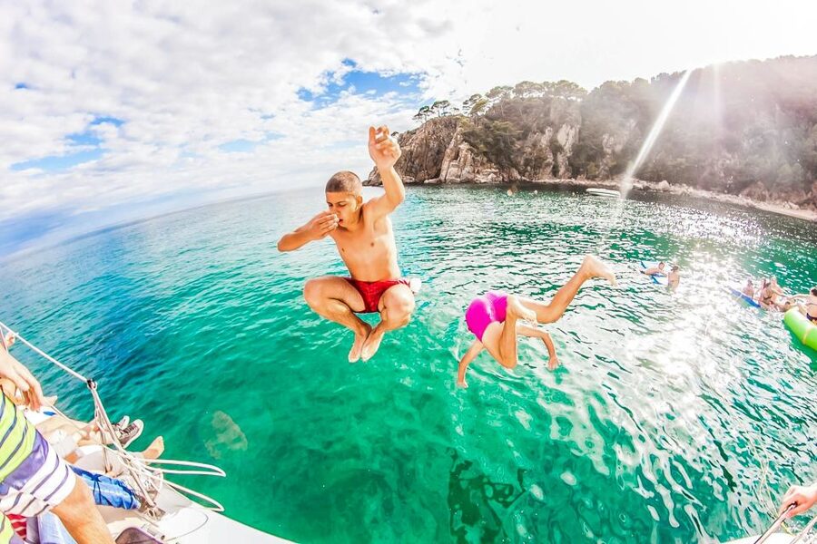 Lloret de Mar: Catamaran Sailing Cruise with BBQ and Drinks - Is $59 good value?