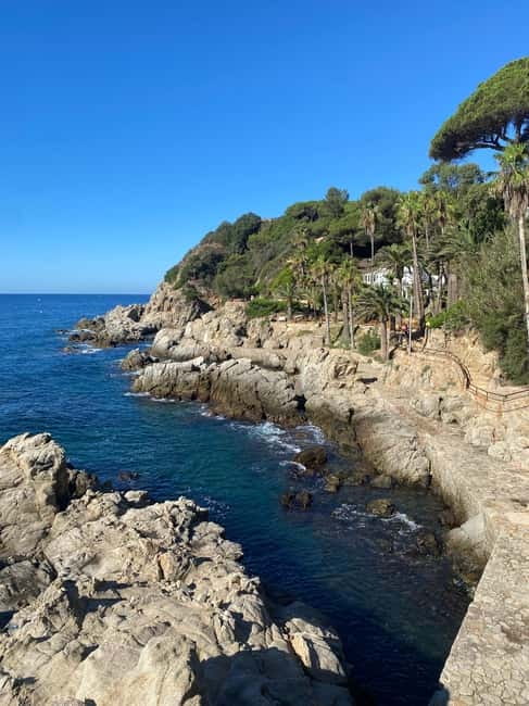 Lloret de Mar: Guided Sightseeing Tour in a 4x4 Vehicle - Key points to know before booking