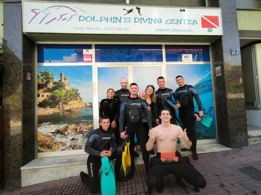 Lloret de Mar: Scuba Diving Experience no License Required - A family activity with an age detail to check