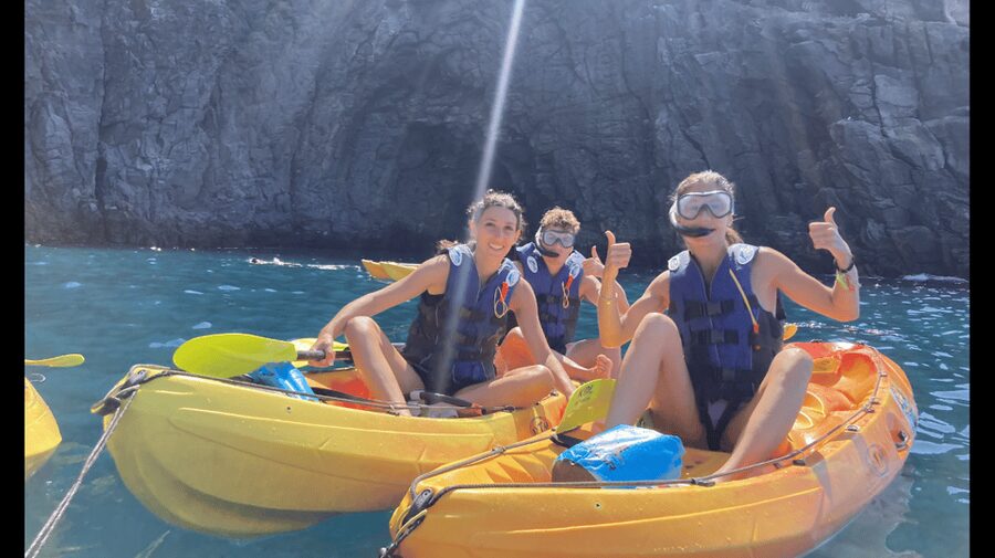 Los Cristianos: Kayak & Snorkel Tour with turtles and photos included - Practical tips for a smoother morning