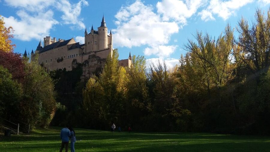 Madrid: Avila and Segovia Day Trip with Tickets to Monuments - Entering the Alcázar of Segovia
