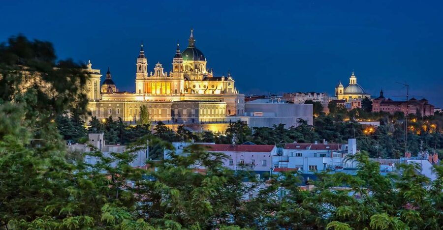 Madrid: City Highlights Guided Walking Tour - Temple of Debod and the views from Parque del Oeste